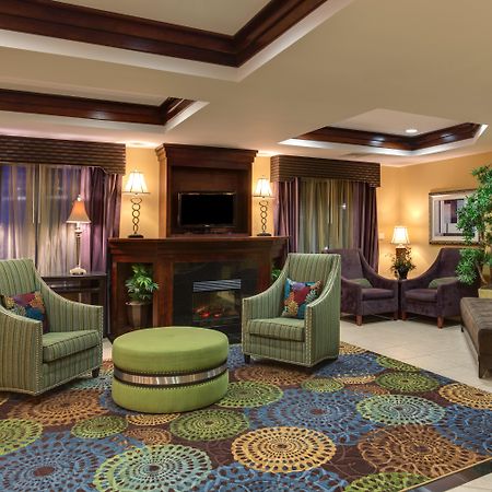 Holiday Inn Express Tower Center New Brunswick By Ihg East Brunswick Exteriör bild